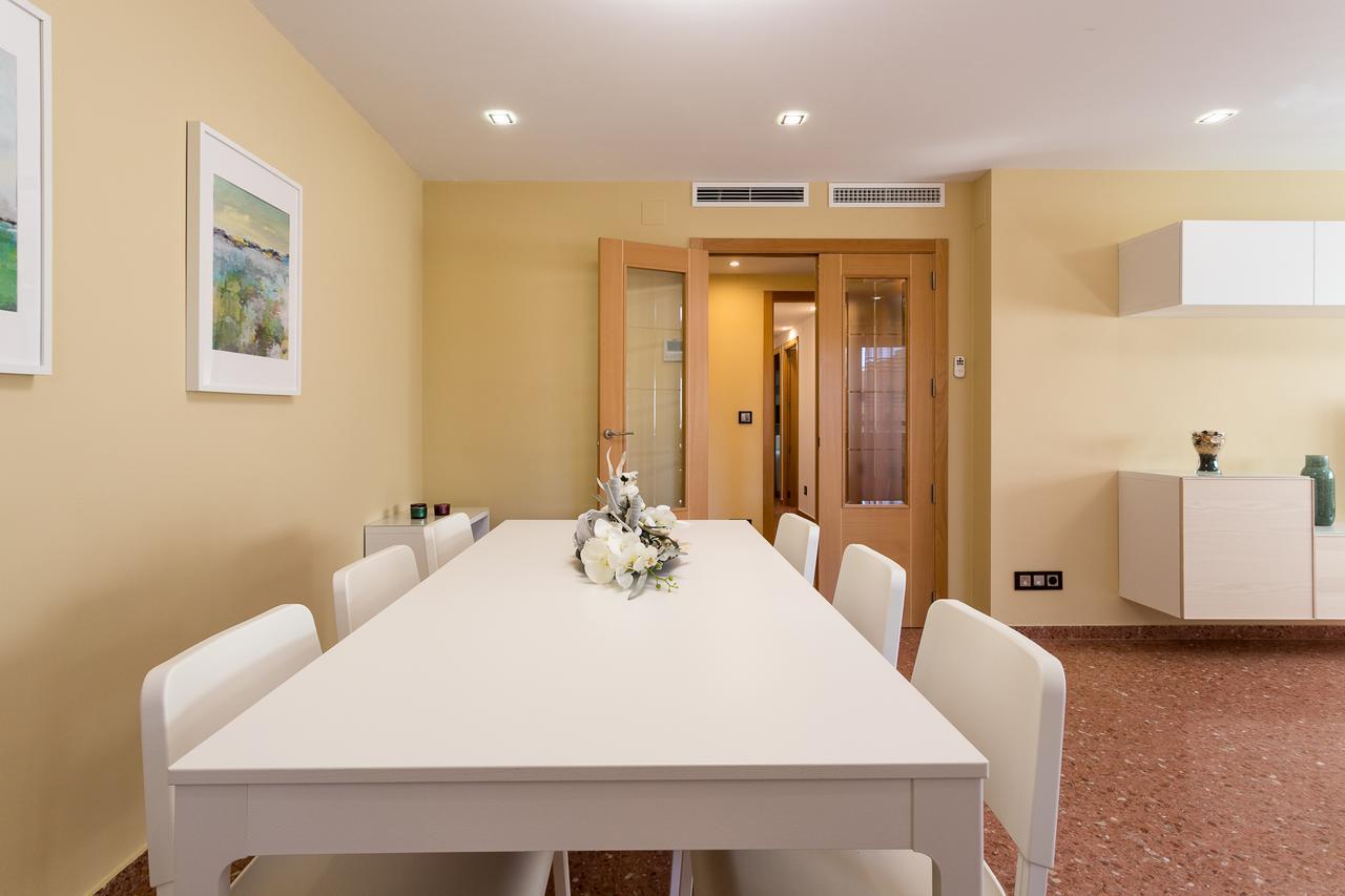 Apartup Mestalla Home Valencia Exterior photo